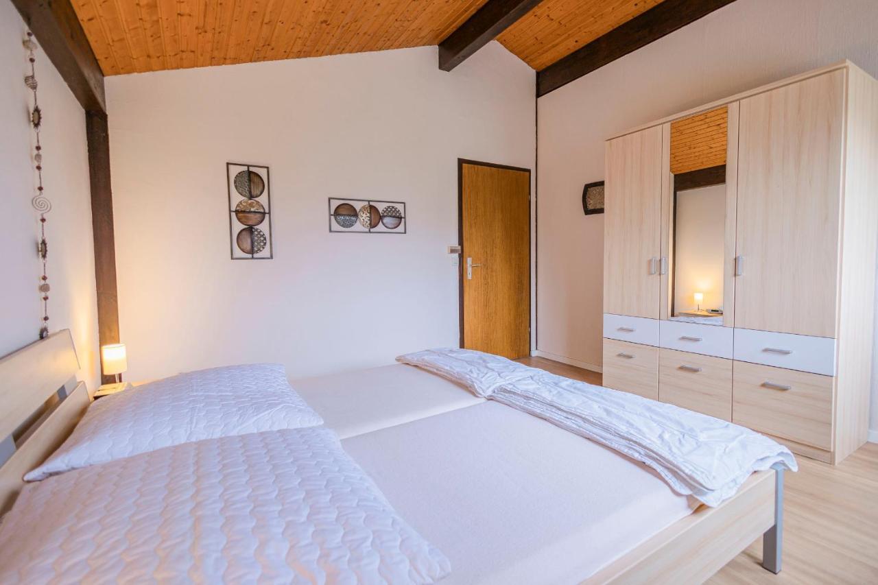 Ferienwohnpark Immenstaad Am Bodensee Satteldachhaus Typ 9 Sd 57 Exteriör bild