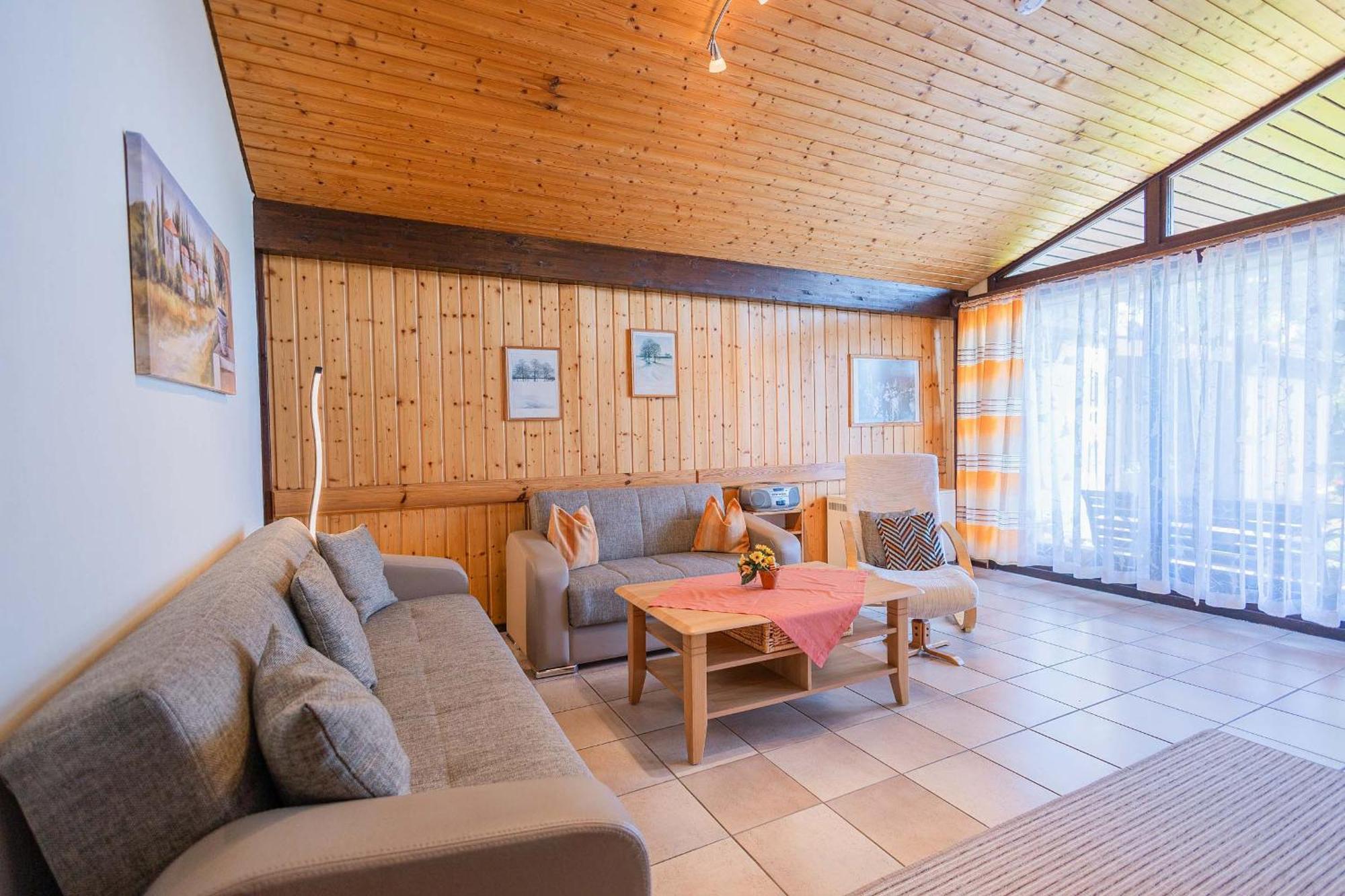 Ferienwohnpark Immenstaad Am Bodensee Satteldachhaus Typ 9 Sd 57 Exteriör bild